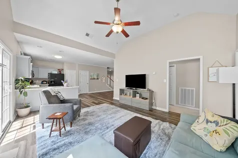 3737 Meadow Ridge Lane Clarksville TN 37040