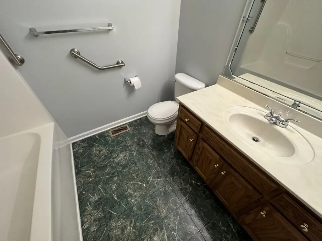 108 Roberts Road Shelbyville TN 37160
