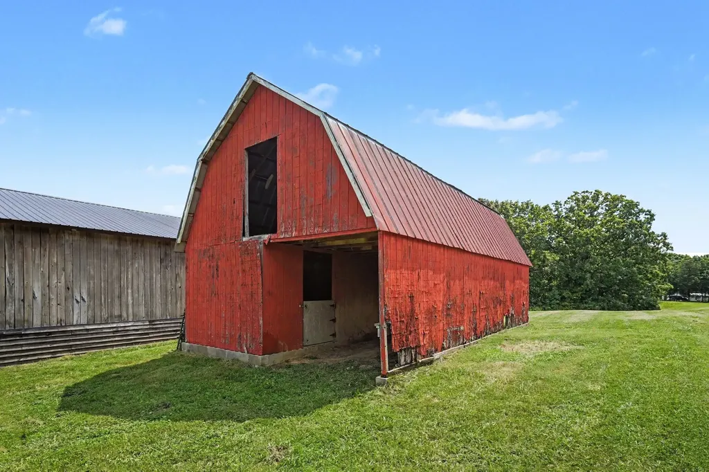 609 Stacey Road White Bluff TN 37187