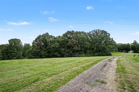 609 Stacey Road White Bluff TN 37187