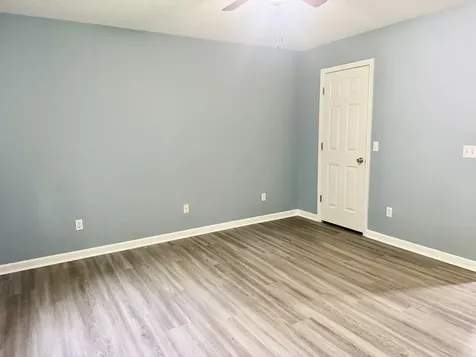 74 English Drive Cadiz KY 42211