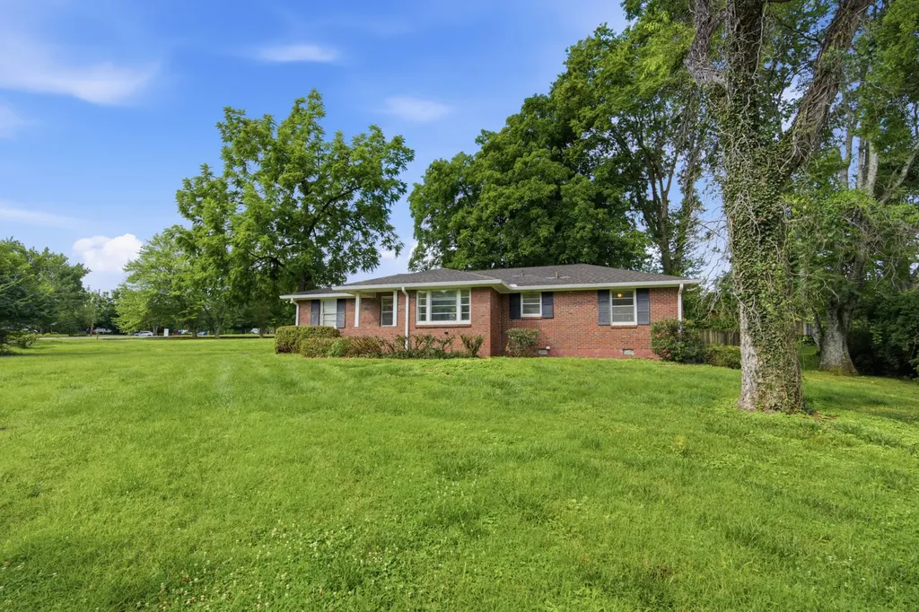 5101 Regent Drive Nashville TN 37220
