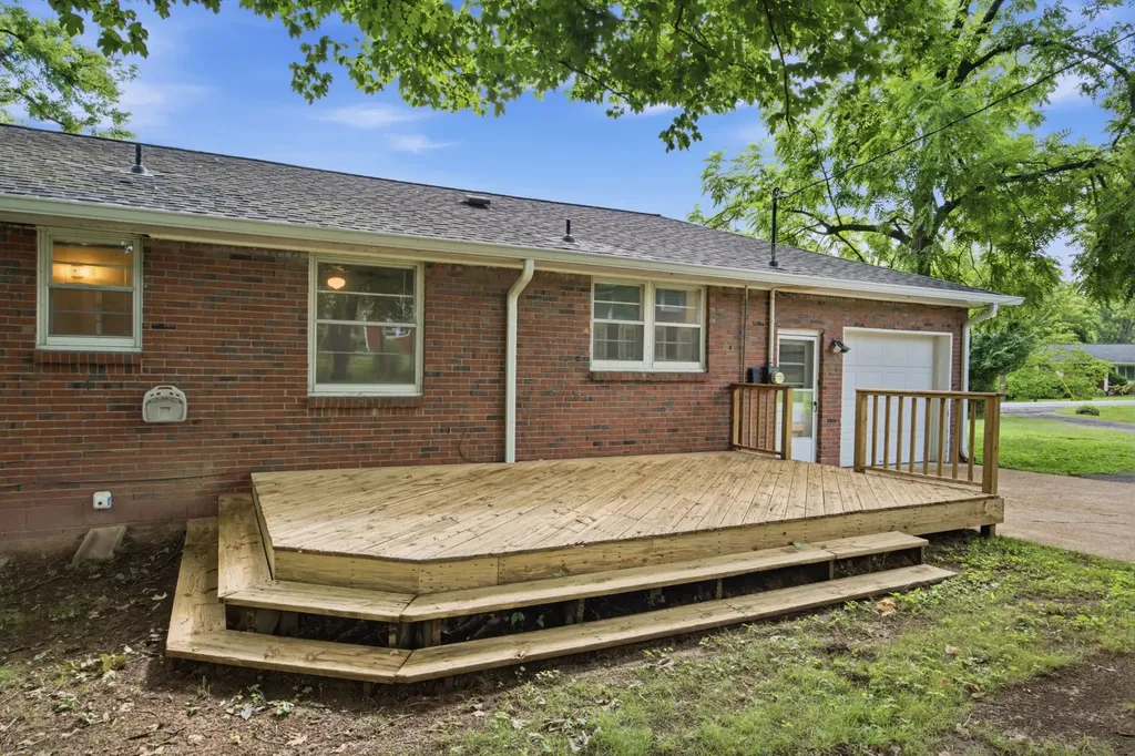 5101 Regent Drive Nashville TN 37220