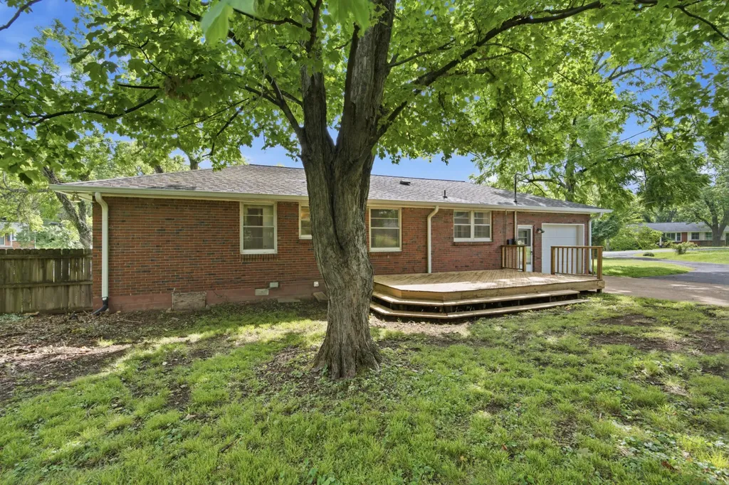 5101 Regent Drive Nashville TN 37220