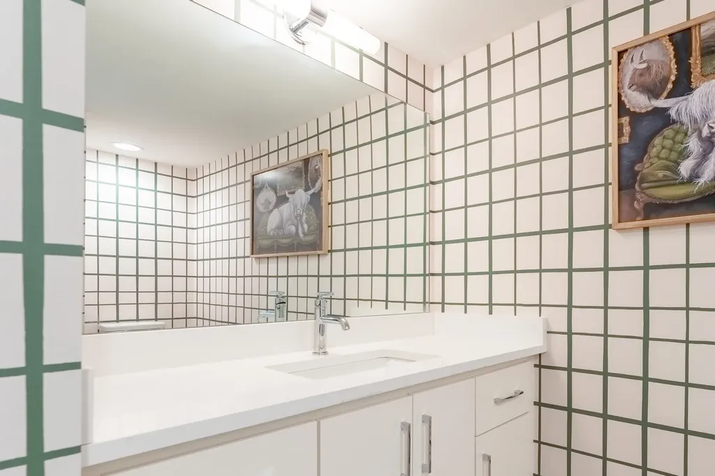 24 Fern Avenue Nashville TN 37207