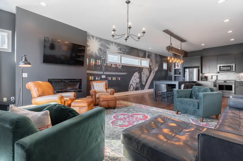 24 Fern Avenue Nashville TN 37207