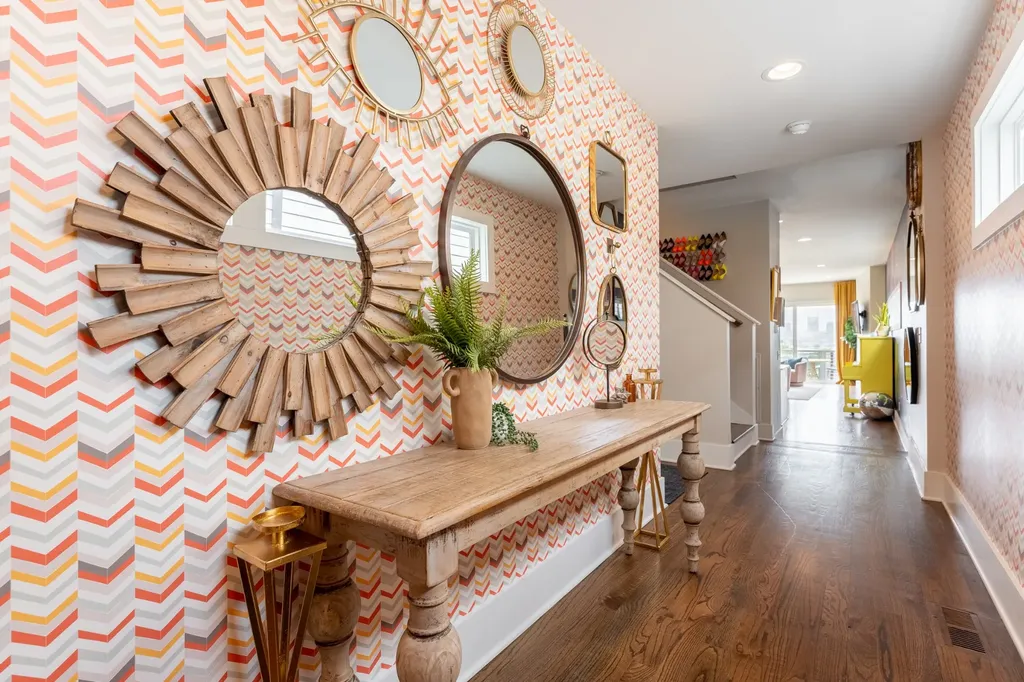 24 Fern Avenue Nashville TN 37207