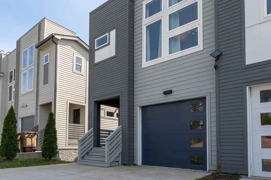 24 Fern Avenue Nashville TN 37207
