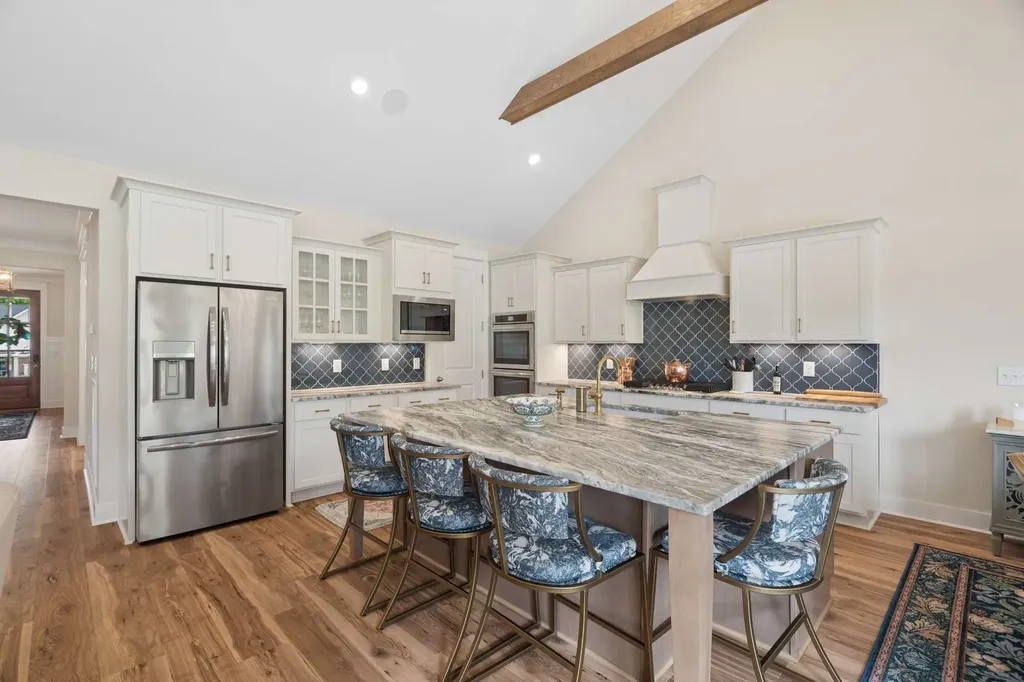 7327 Buckhorn Court Fairview TN 37062