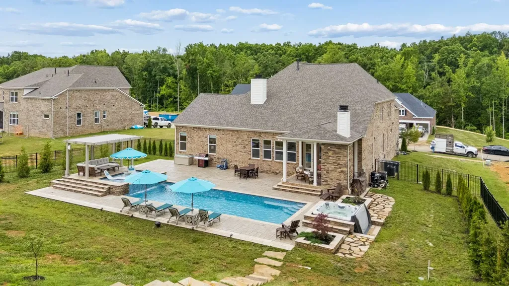 7327 Buckhorn Court Fairview TN 37062