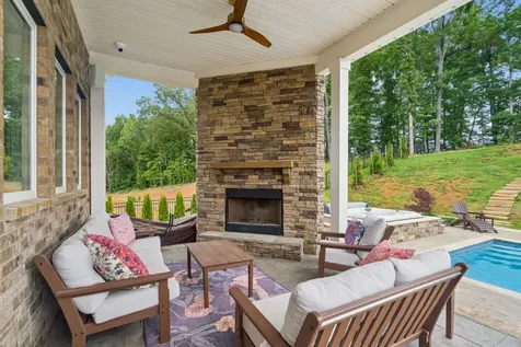 7327 Buckhorn Court Fairview TN 37062