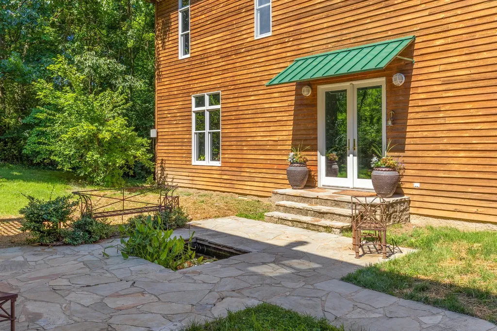 7857 River Road Pike Nashville TN 37209