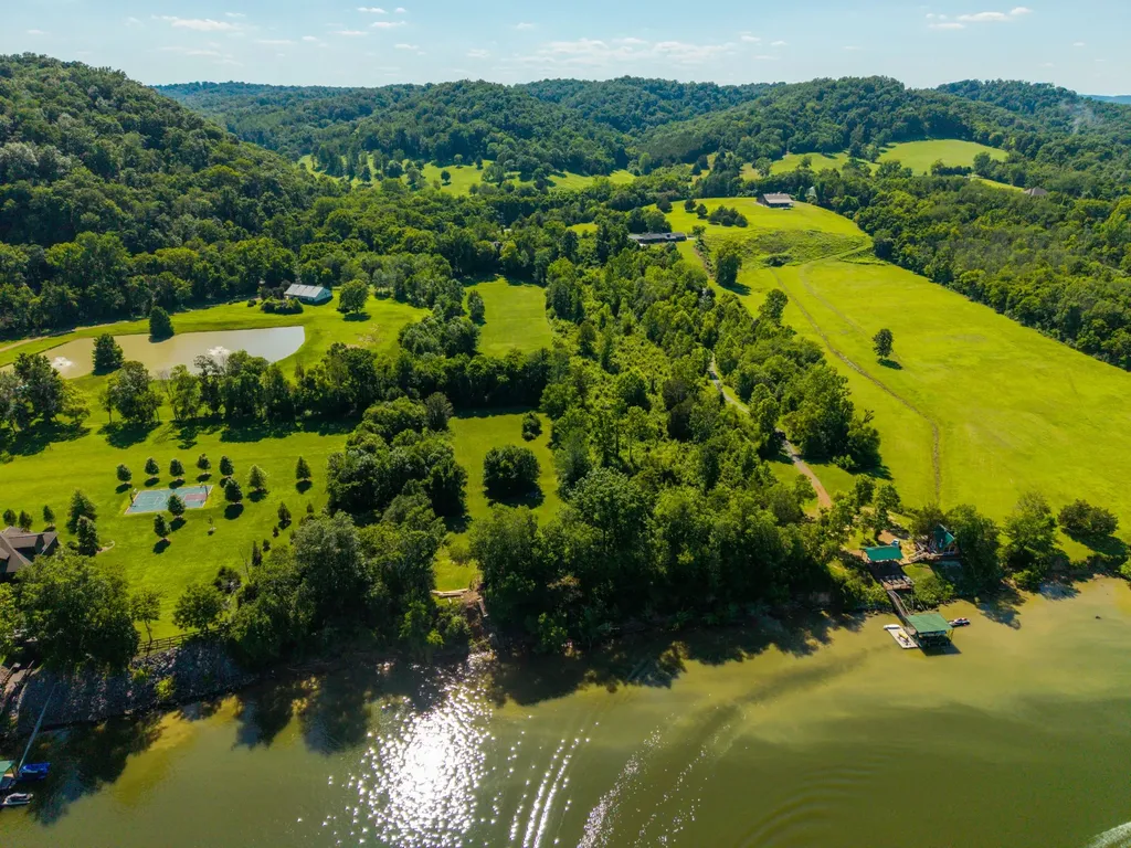 7857 River Road Pike Nashville TN 37209