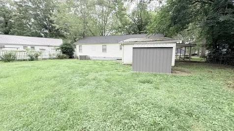 1002 Evins Street Manchester TN 37355