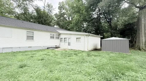 1002 Evins Street Manchester TN 37355