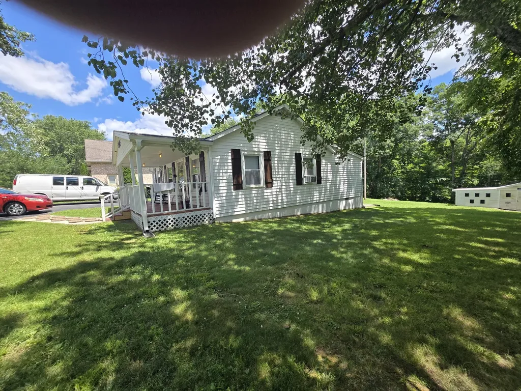 226 Draper Avenue Greenbrier TN 37073