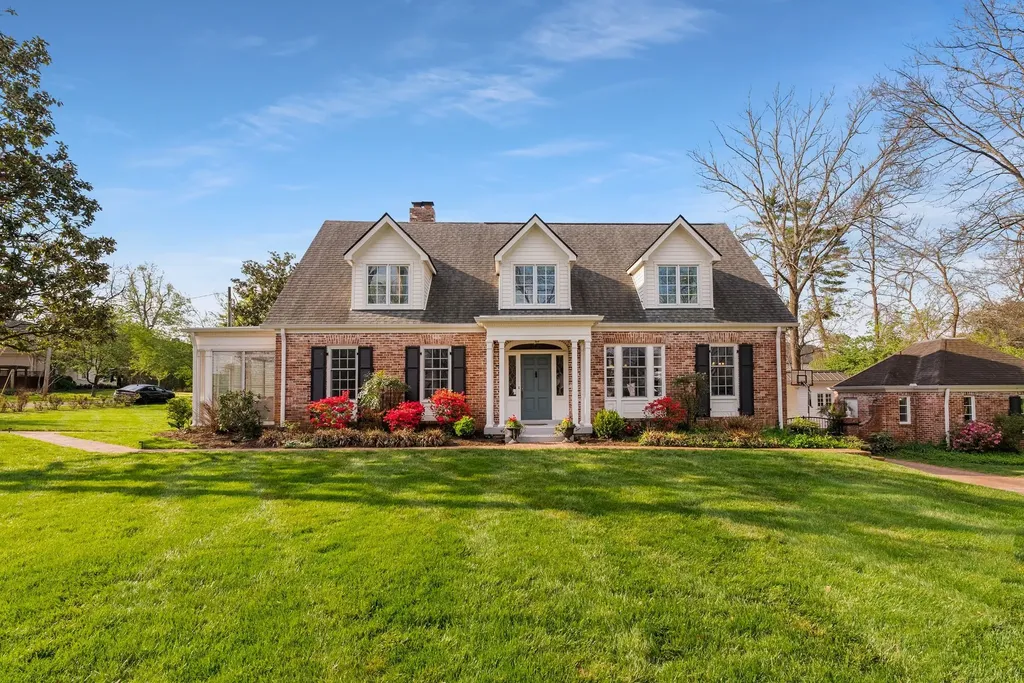 3611 Woodmont Boulevard Nashville TN 37215
