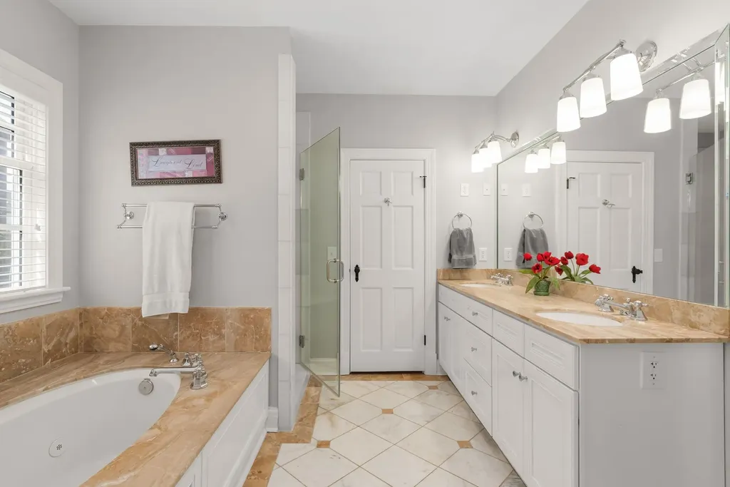 3611 Woodmont Boulevard Nashville TN 37215