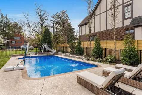 3611 Woodmont Boulevard Nashville TN 37215