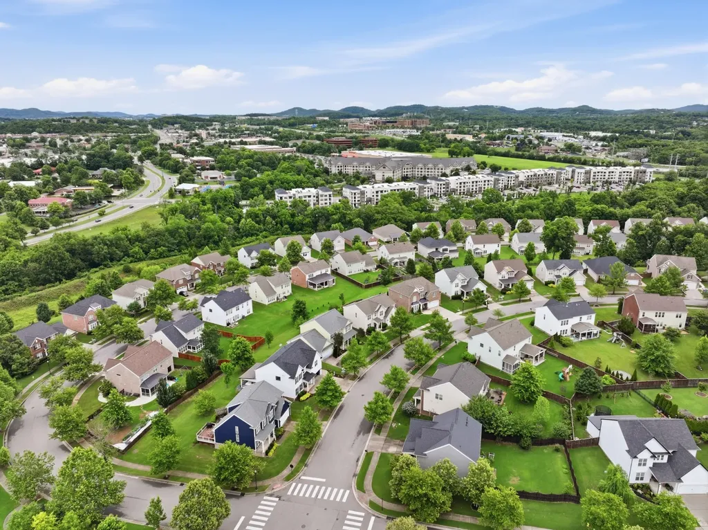 709 Wadestone Trail Franklin TN 37064