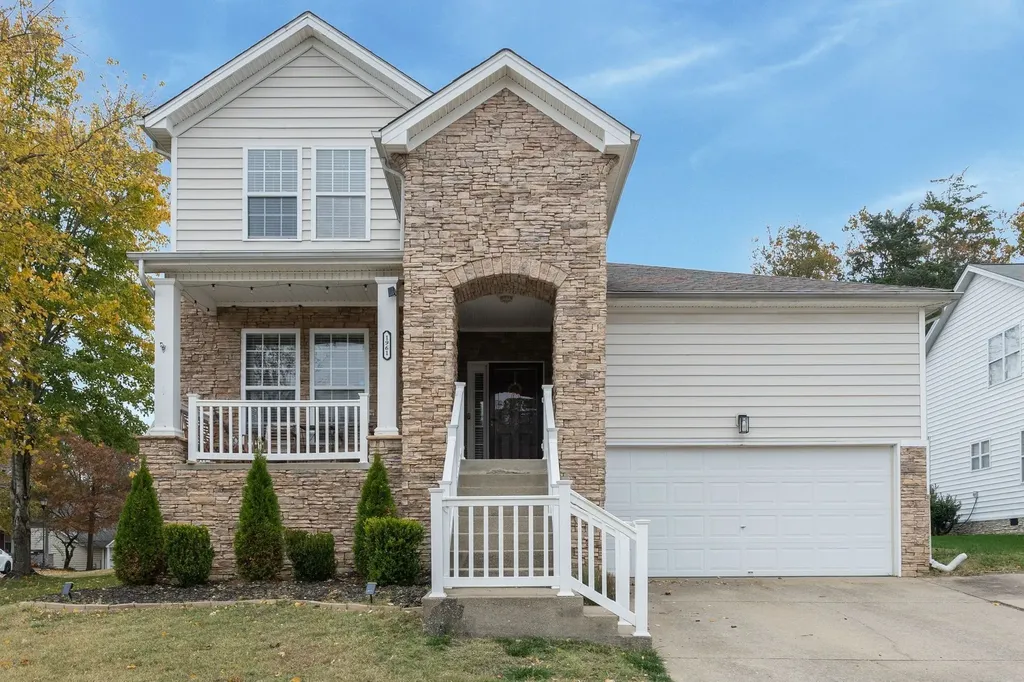 1961 Deep Woods Trail Nashville TN 37214