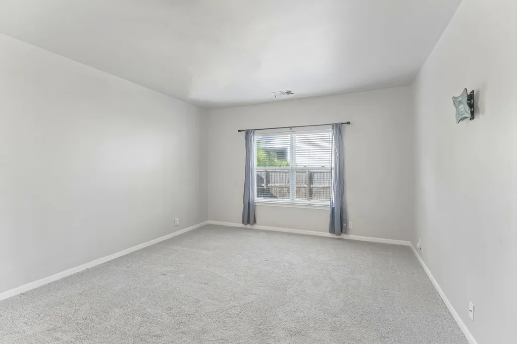 1961 Deep Woods Trail Nashville TN 37214