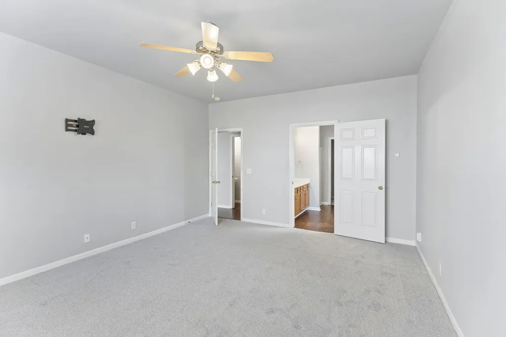 1961 Deep Woods Trail Nashville TN 37214