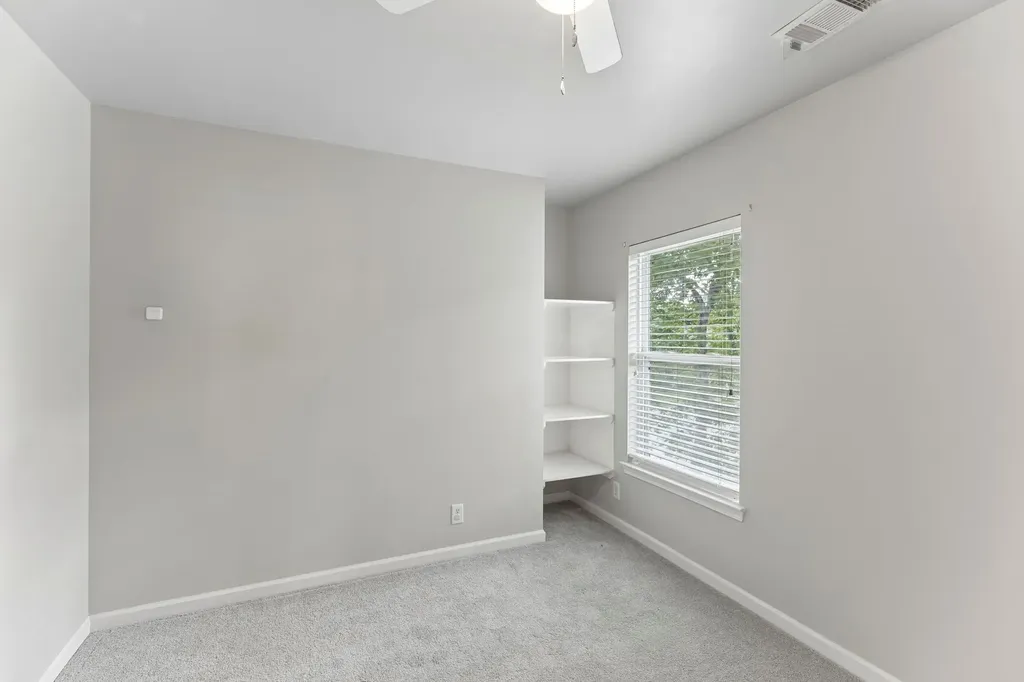 1961 Deep Woods Trail Nashville TN 37214