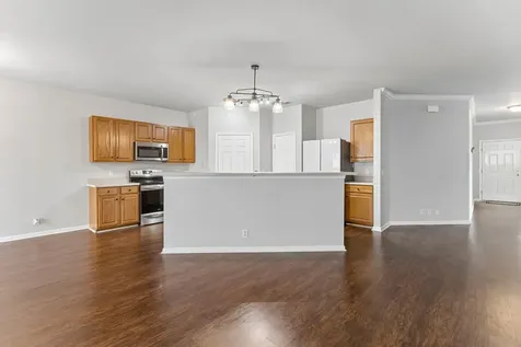 1961 Deep Woods Trail Nashville TN 37214