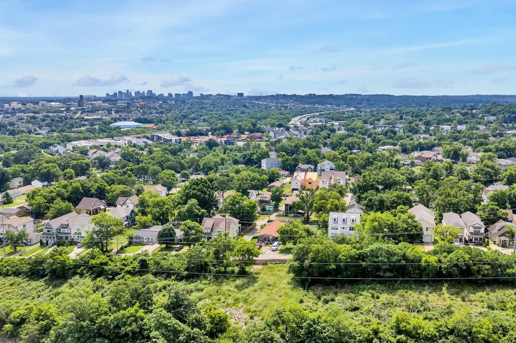 637 Annex Avenue Nashville TN 37209