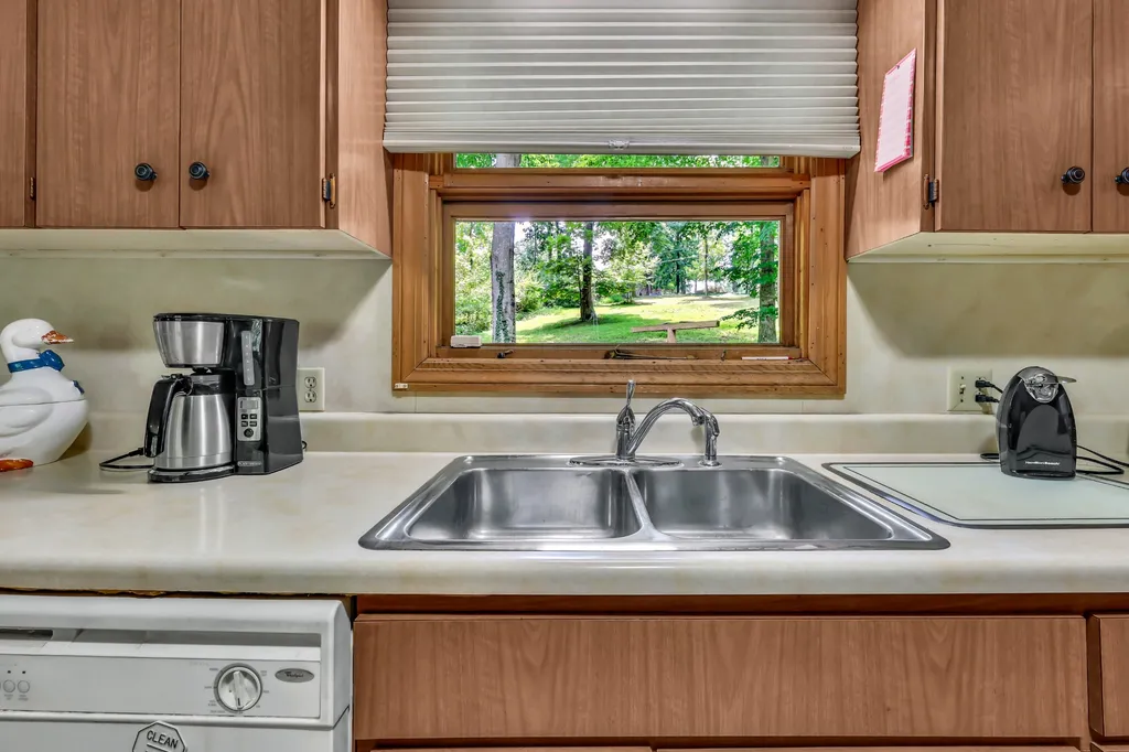 429 Winding Way Road Clarksville TN 37043