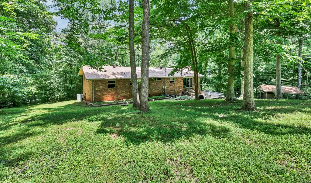 429 Winding Way Road Clarksville TN 37043