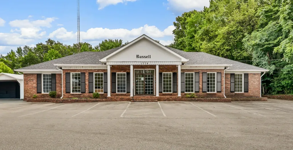 1778B Ashland City Road Clarksville TN 37043