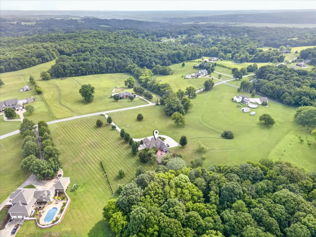 900 Mcclure Road Clarksville TN 37040