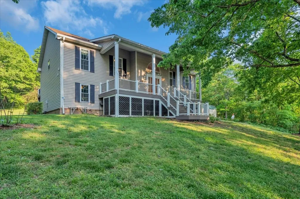 4679 Sparta Pike Watertown TN 37184