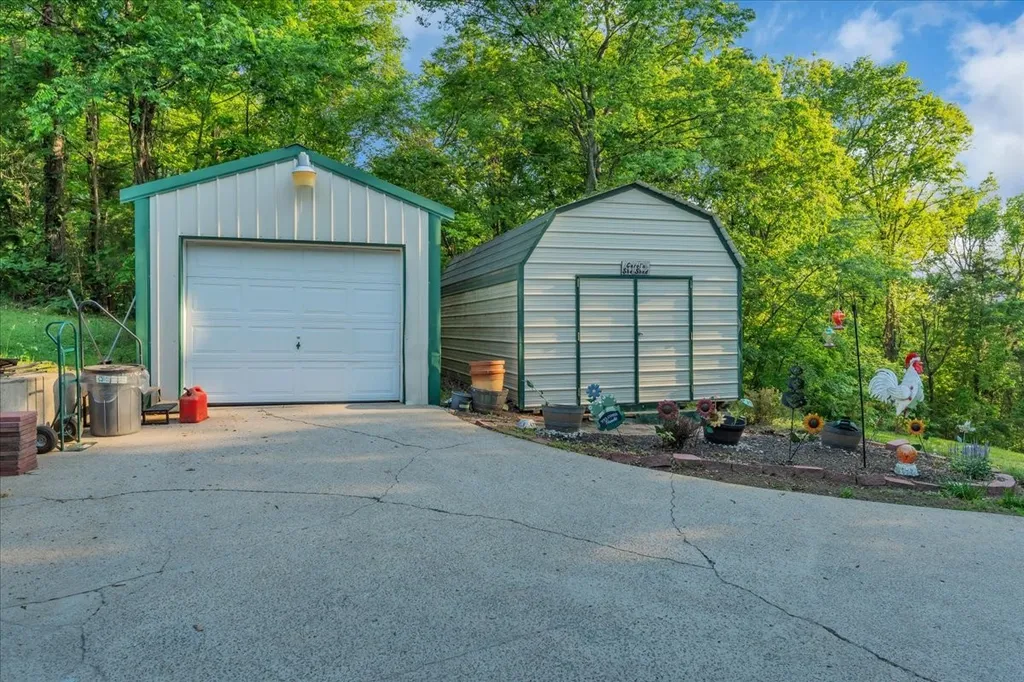 4679 Sparta Pike Watertown TN 37184