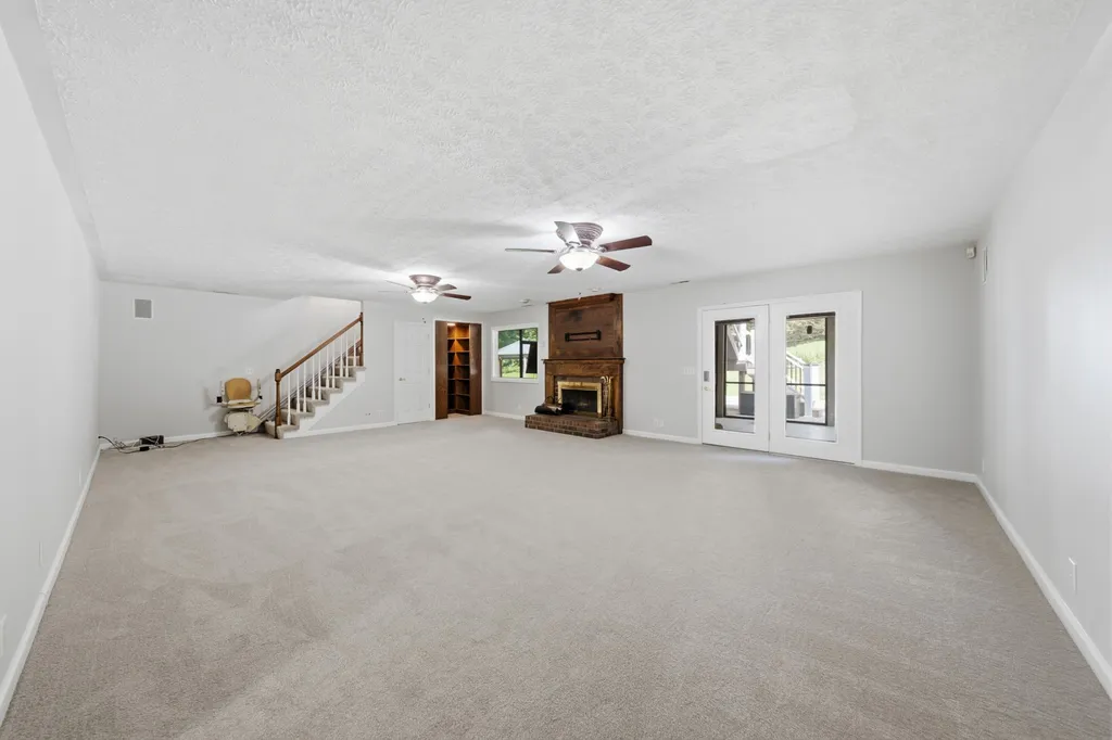 4679 Sparta Pike Watertown TN 37184