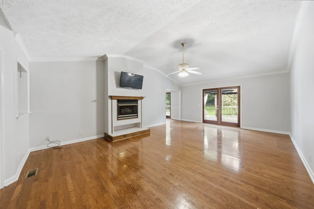 4679 Sparta Pike Watertown TN 37184
