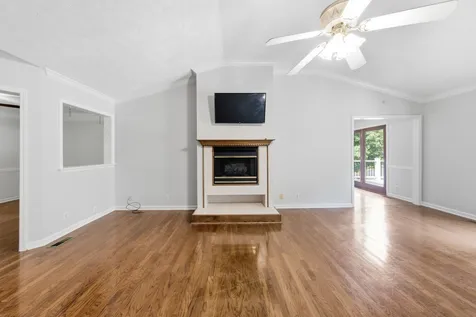 4679 Sparta Pike Watertown TN 37184