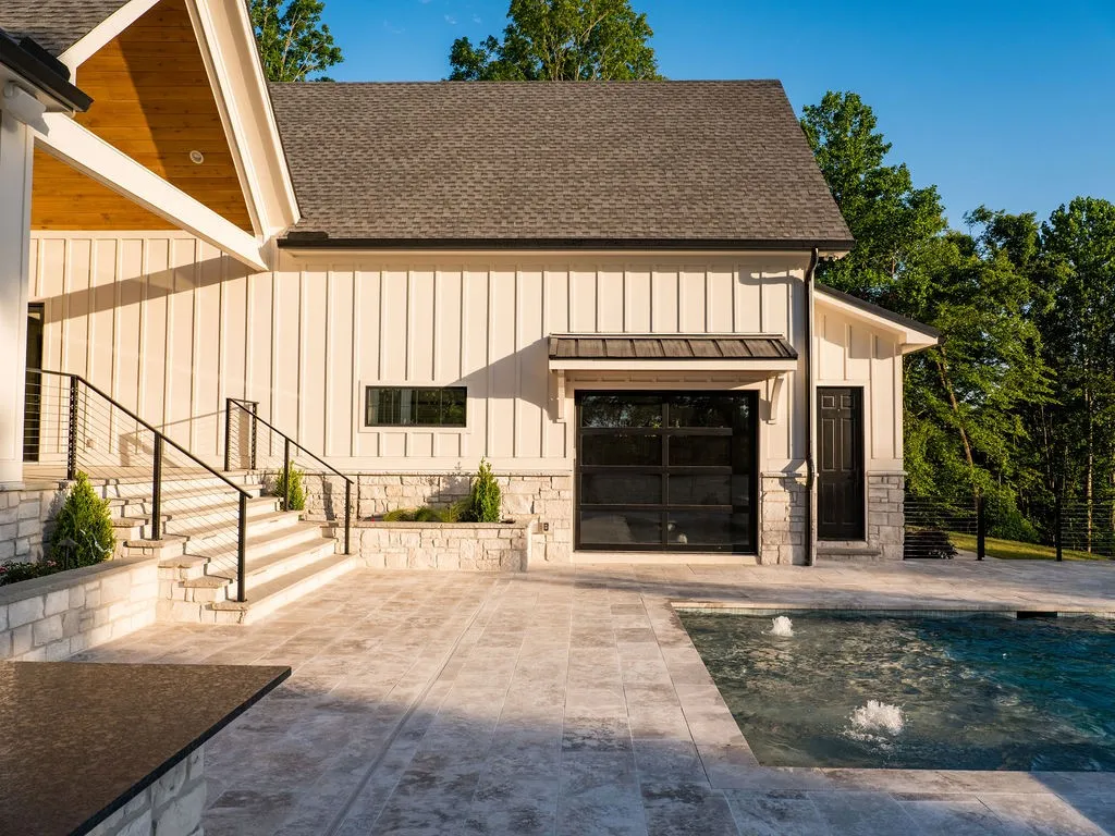 3809 Boston Theta Road Columbia TN 38401