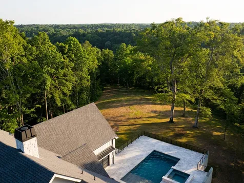 3809 Boston Theta Road Columbia TN 38401