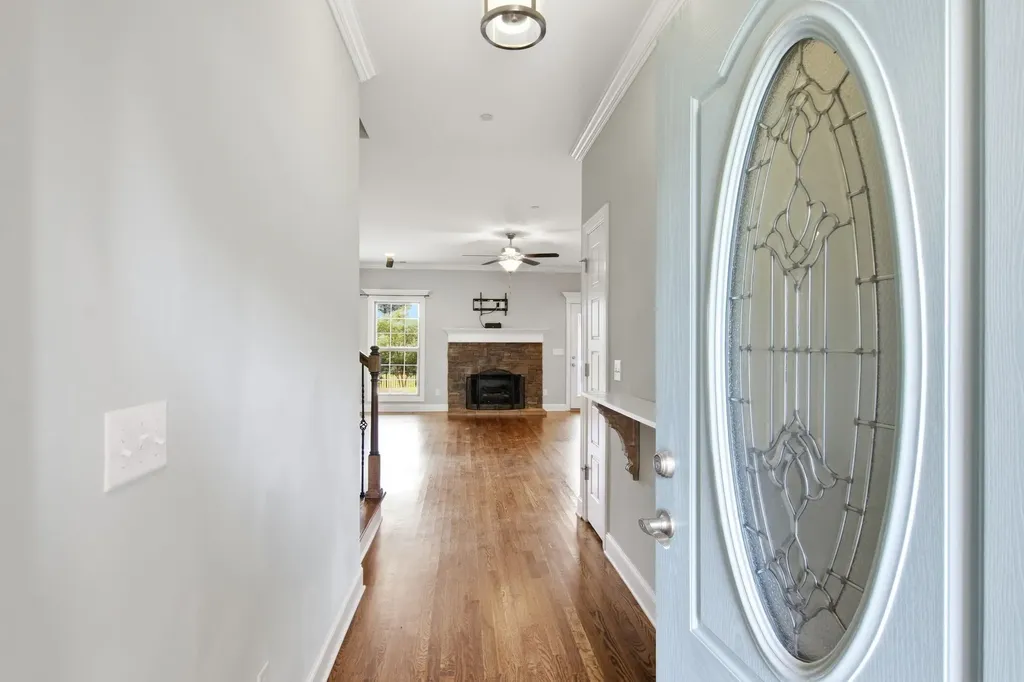 1301 Rivercrest Drive Murfreesboro TN 37129