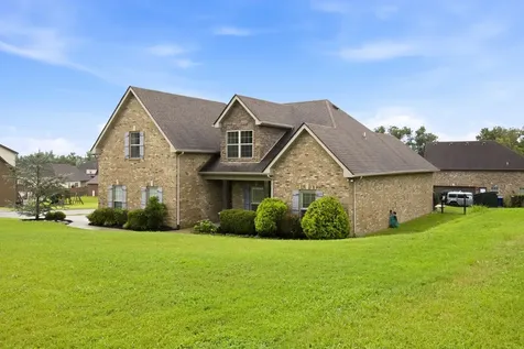 1301 Rivercrest Drive Murfreesboro TN 37129