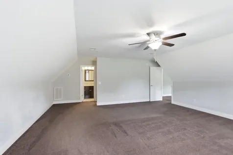 1301 Rivercrest Drive Murfreesboro TN 37129