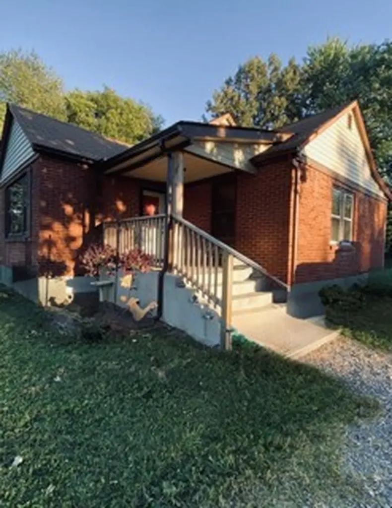 198 Clearview Road Cottontown TN 37048