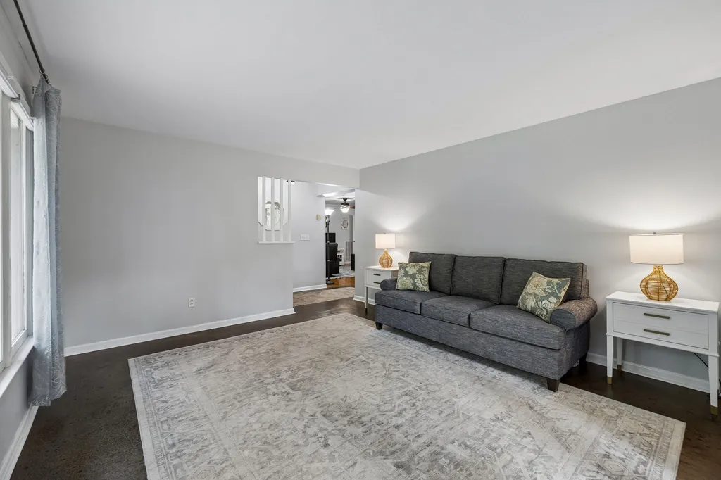 101 W Hills Terrace Dickson TN 37055