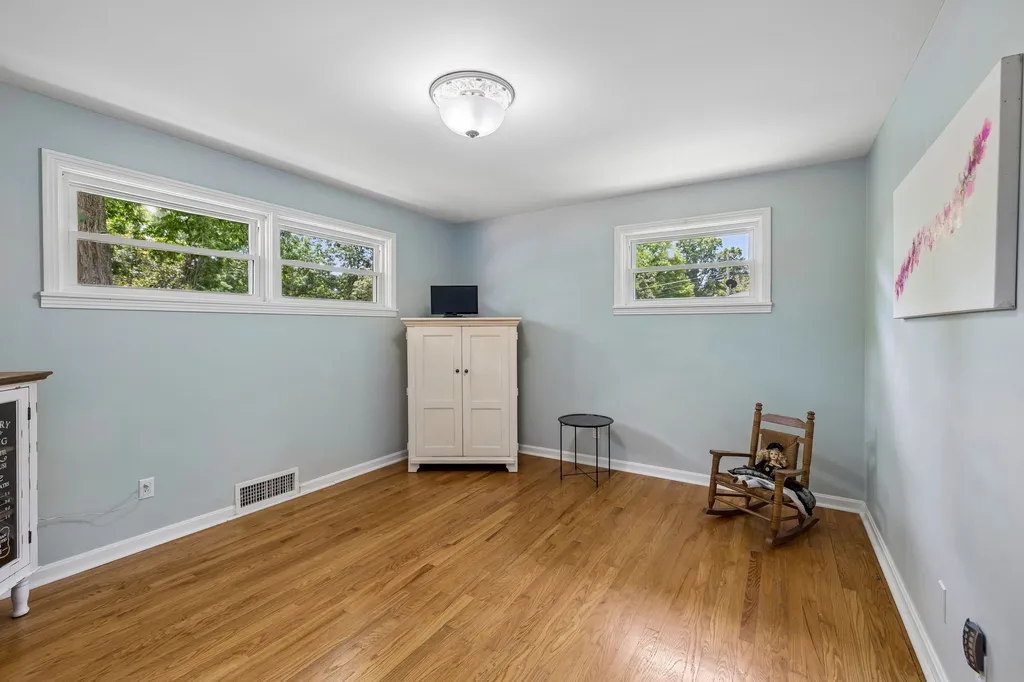 101 W Hills Terrace Dickson TN 37055