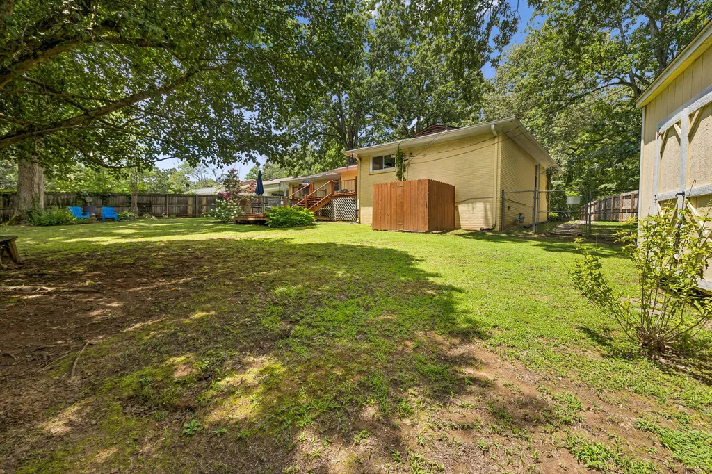 101 W Hills Terrace Dickson TN 37055