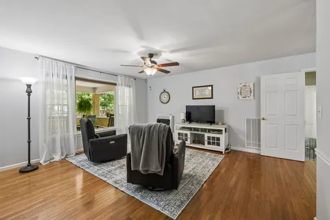 101 W Hills Terrace Dickson TN 37055