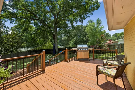 101 W Hills Terrace Dickson TN 37055